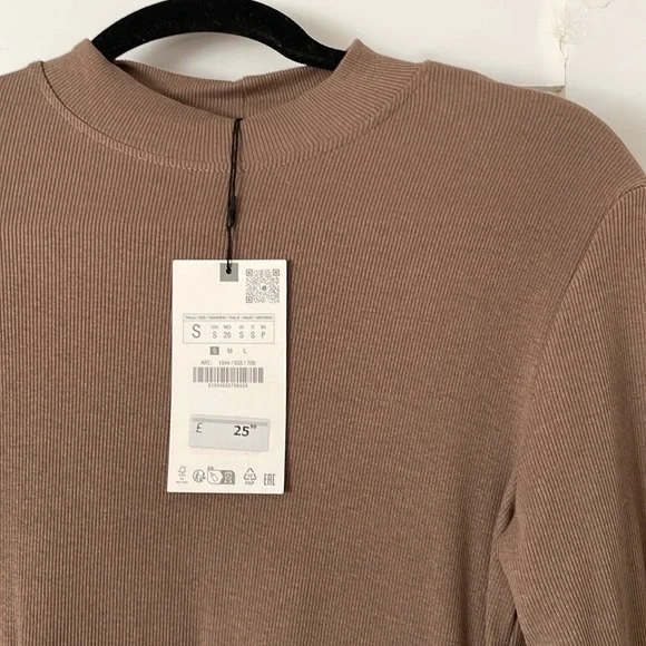 Zara knit long sleeve maxi dress - Picture 2 of 2